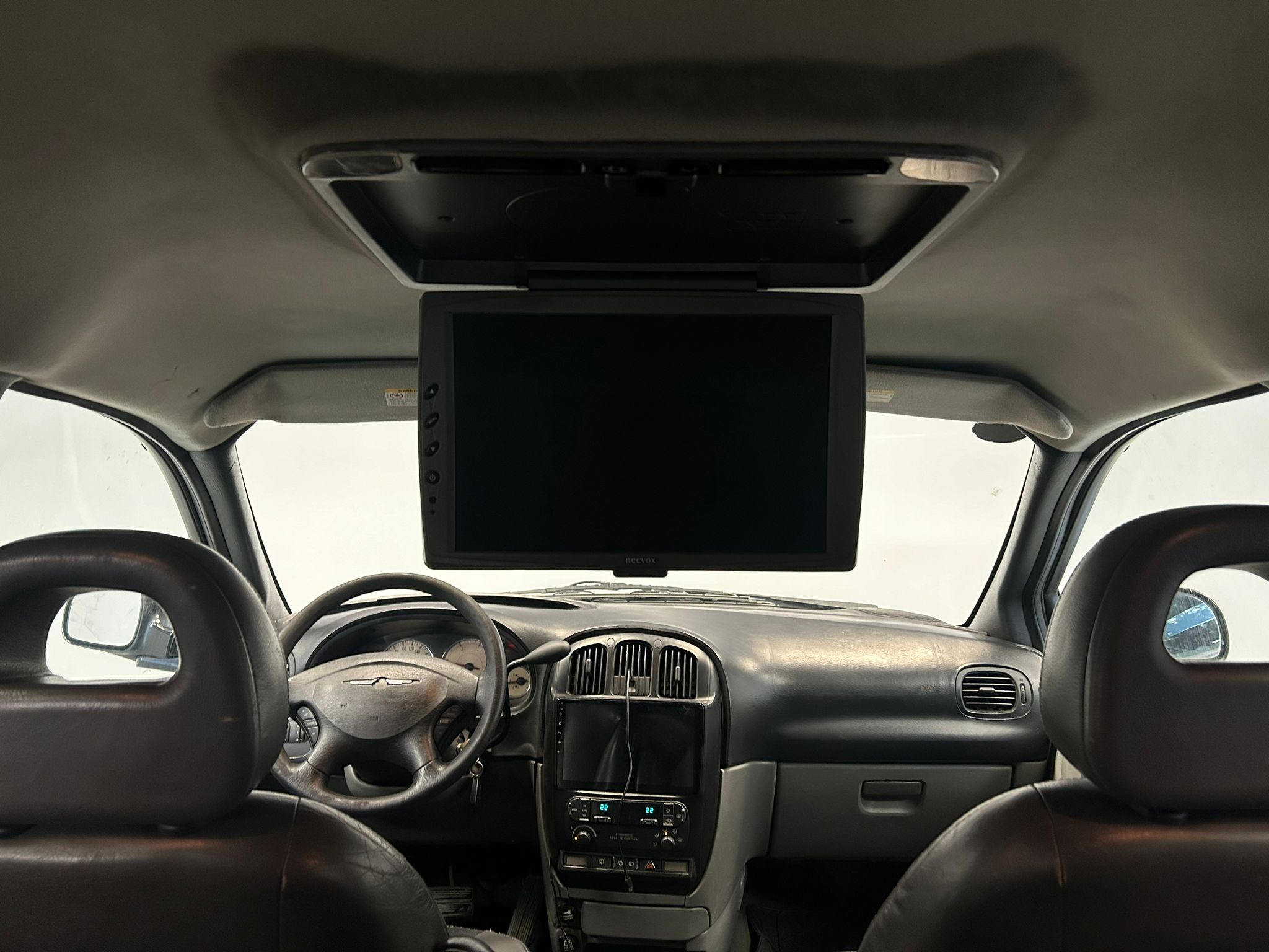 CHRYSLER GRAND 16